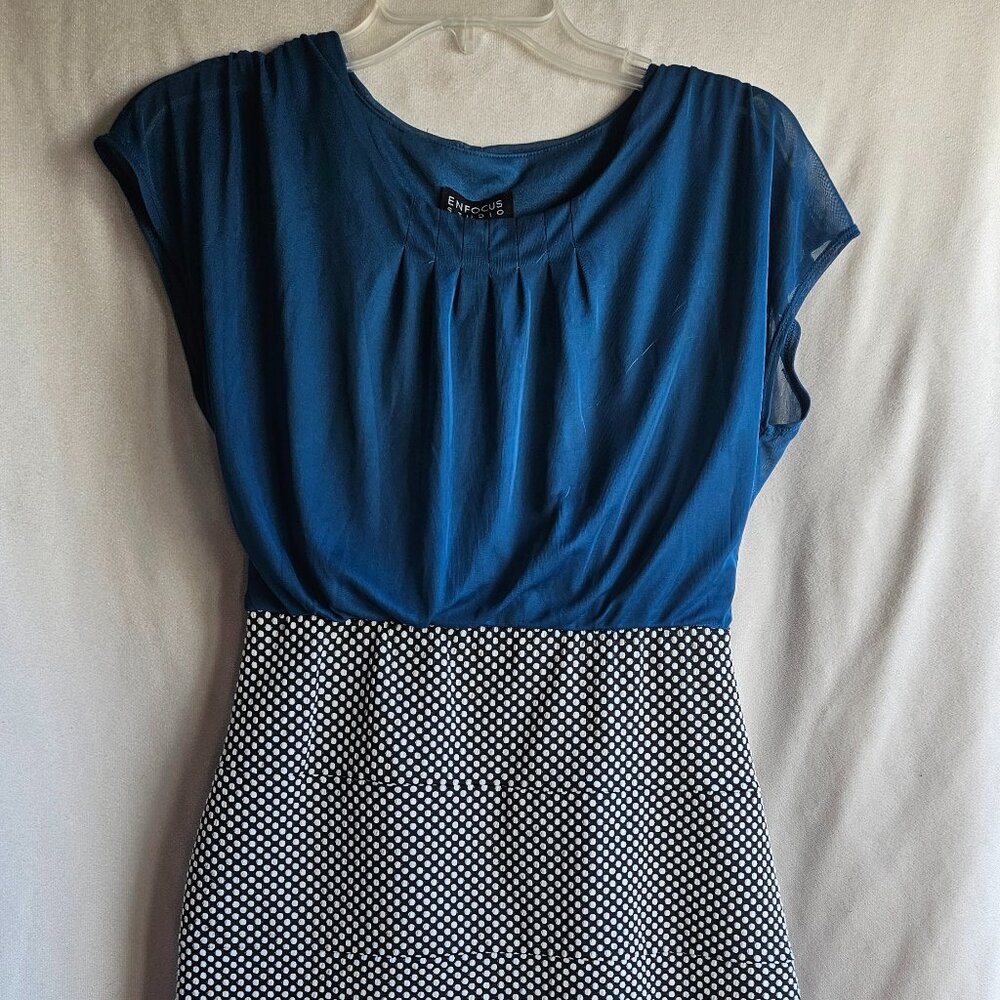 Enfocus studio, size 6 dress. Tight fitted bottom. Blue top and black and white.